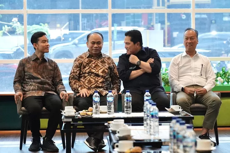 Prabowo-Gibran Duet Komplet Bakal  Capres dan Cawapres RI