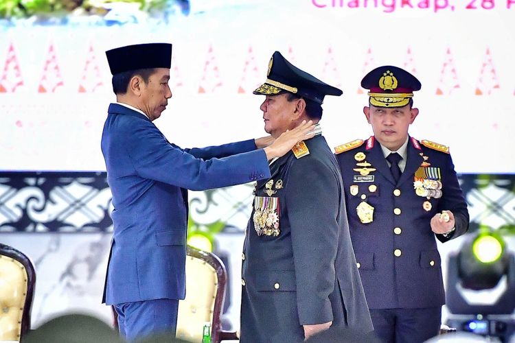 Diberi Pangkat Jenderal Kehormatan, Ini Kata Prabowo !!