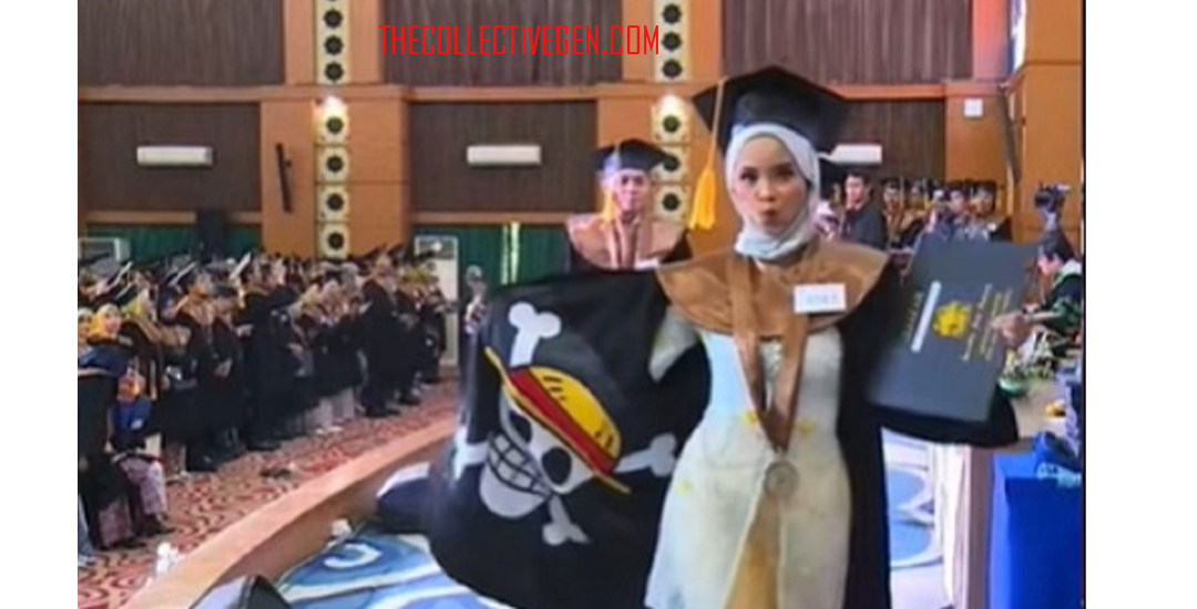 Viral Wisudawan Kibarkan Bendera One Piece di Balik Jubah